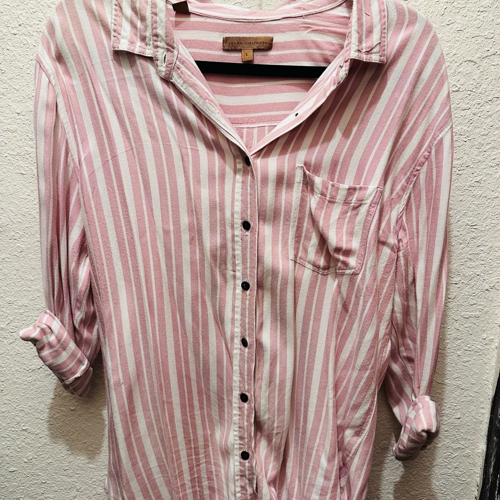 American Eagle Pink Striped Button-Up Shirt